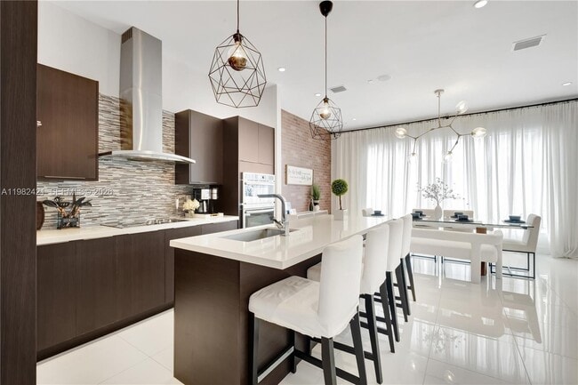 Building Photo - 6630 NW 104th Path