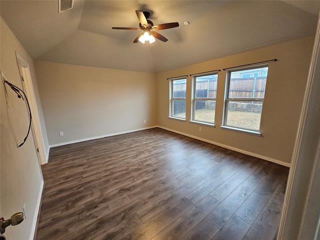 Building Photo - 6005 Fremont Dr