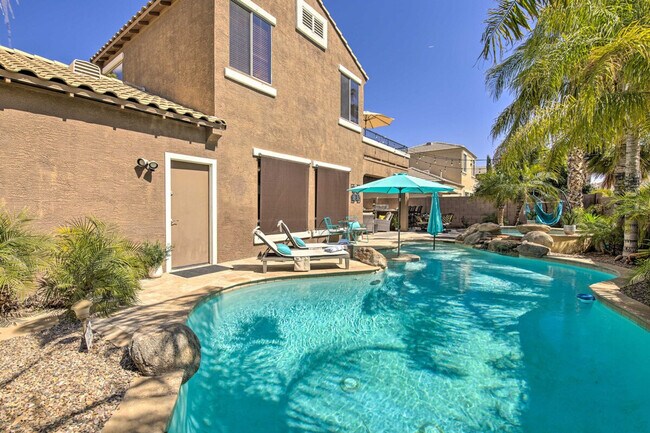 Building Photo - 3759 E Fruitvale Ave