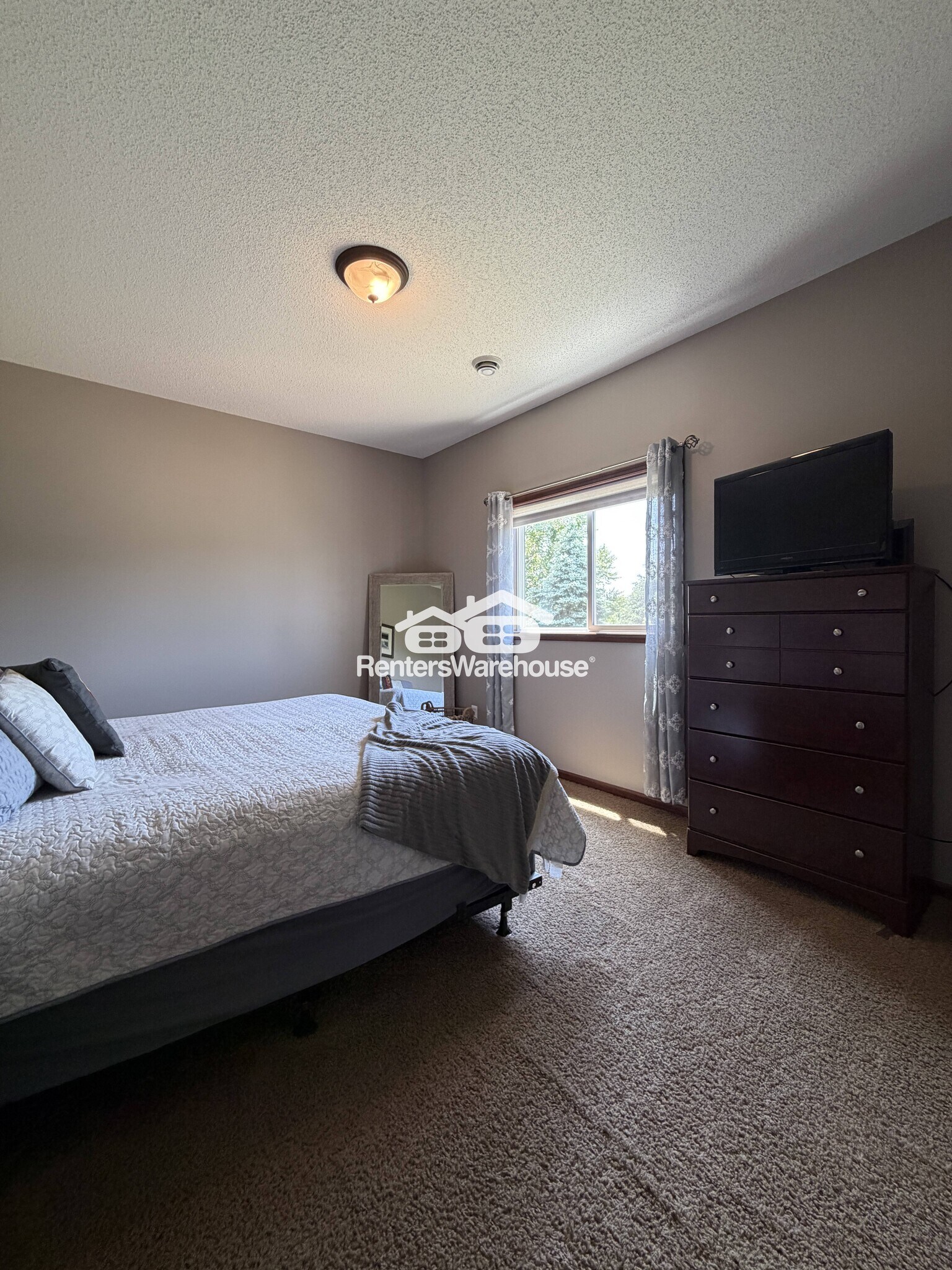 Building Photo - 16784 Olivine St NW