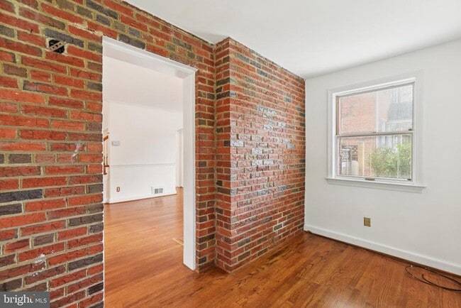 Building Photo - 5008 44th St NW