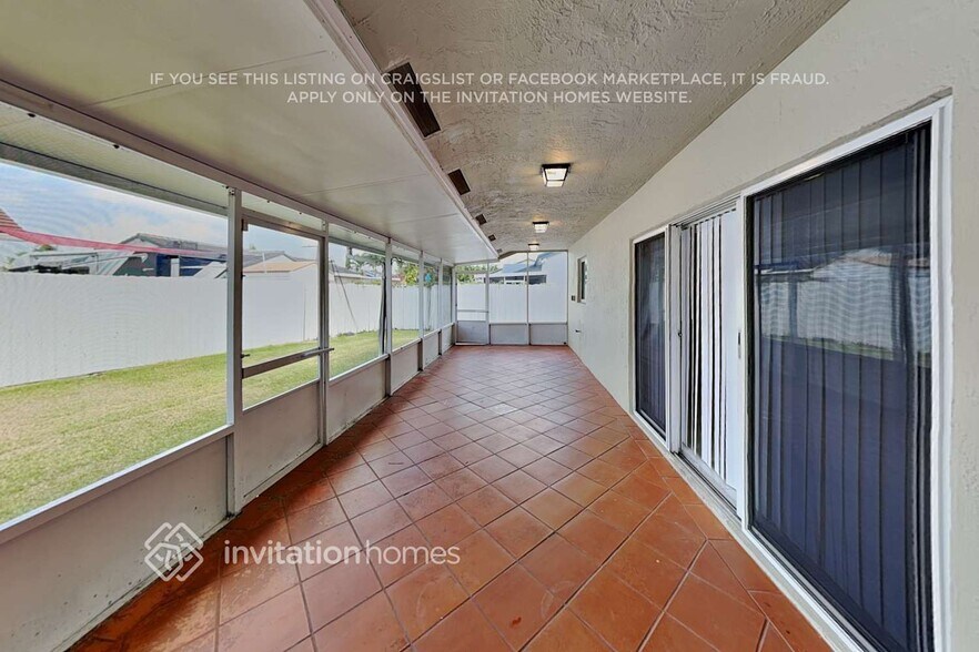Building Photo - 17035 SW 145th Ave