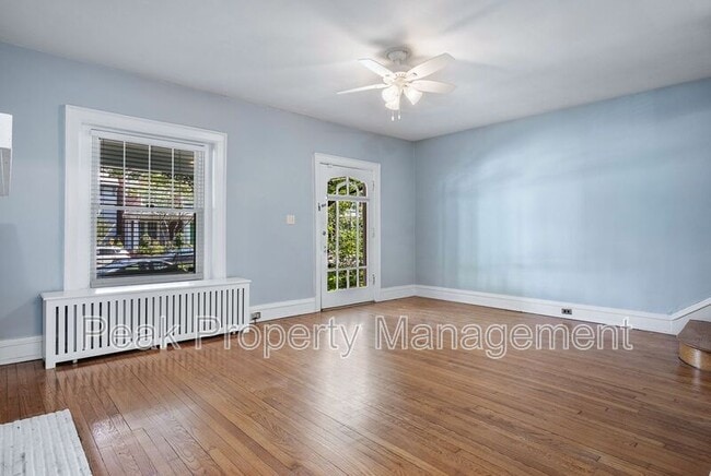 Building Photo - 3307 Grove Ave