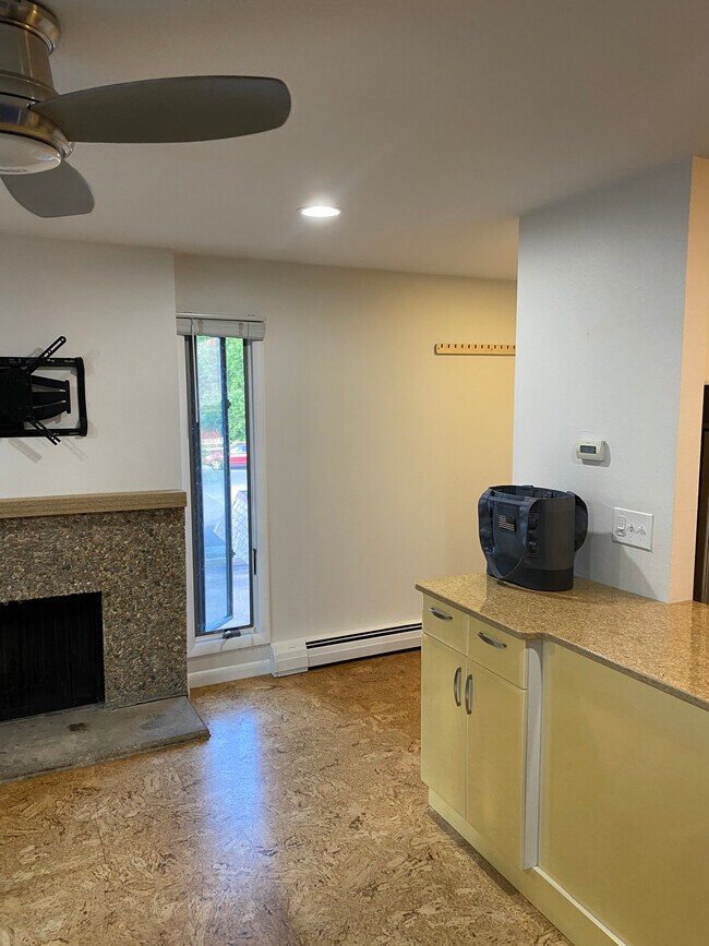Building Photo - 3355 Bridger Trail