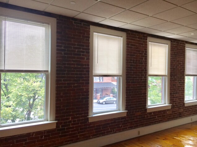 front windows - 25 N Pleasant St