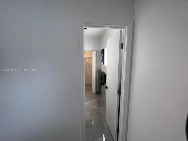 Building Photo - 2048 NW 99th Terrace