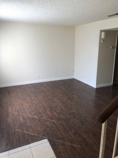 Building Photo - 1180 Spring Valley Common