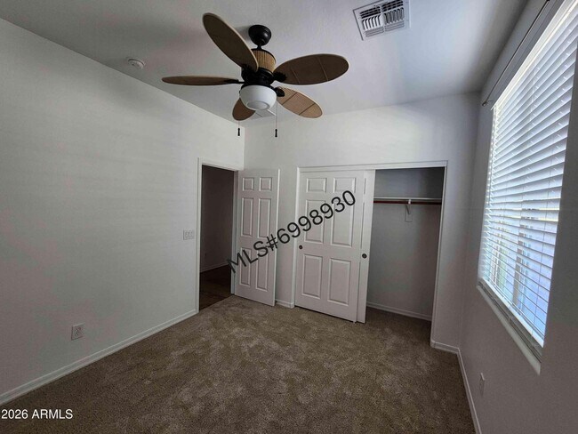 Building Photo - 7239 N 89th Dr