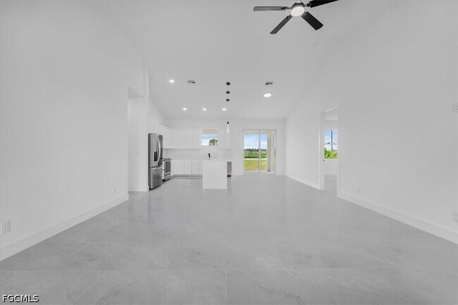 Building Photo - 3812 NW 38th St