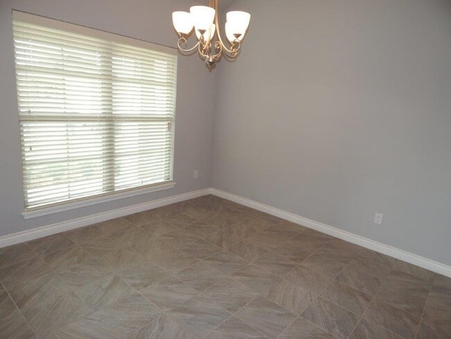 Building Photo - 2429 NW 190th St