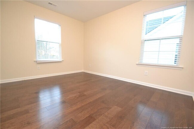 Building Photo - 1028 Laurel Twist Rd