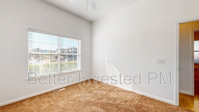 Building Photo - 430 Merlot Dr