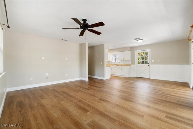 Building Photo - 5020 Hickory Wood Dr