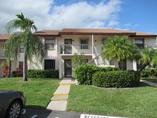 Building Photo - 22017 Palms Way