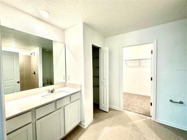 Building Photo - 1231 Belle Isle Ln