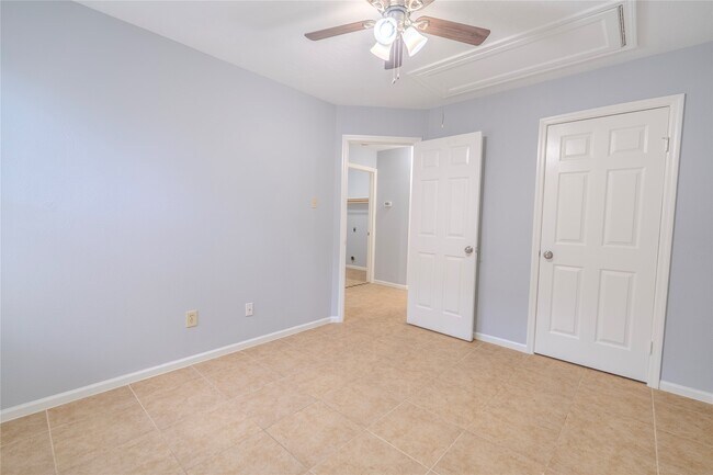 Building Photo - 13710 Sablegarden Ln