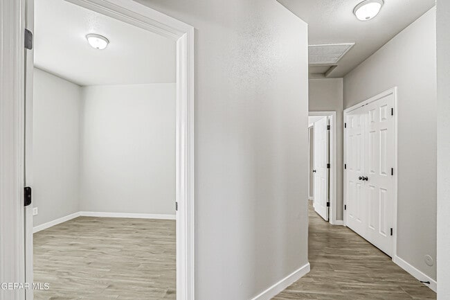 Building Photo - 5270 Sean Haggerty Dr