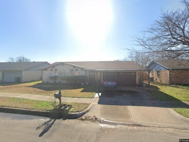 Building Photo - 7916 Shannon Ln