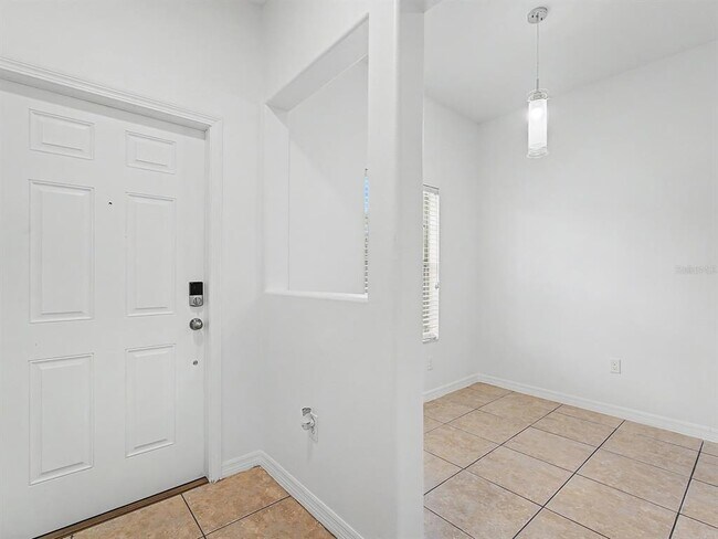 Building Photo - 8518 Gablebend Way