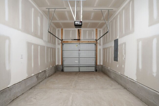 Building Photo - Brand New 4BR Home in The Pines at Paw Creek – Modern Design