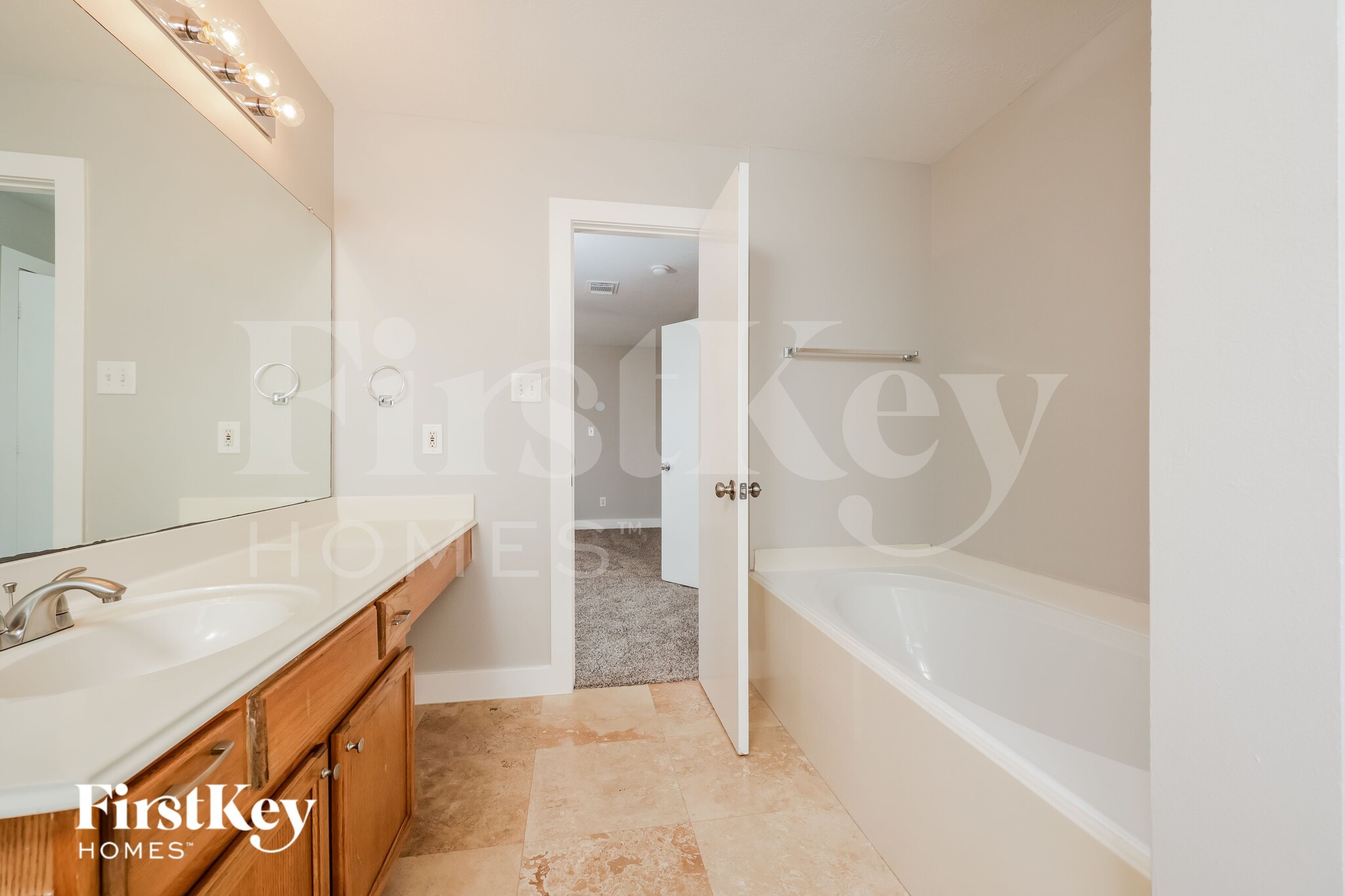 Building Photo - 18819 Atasca Oaks Dr