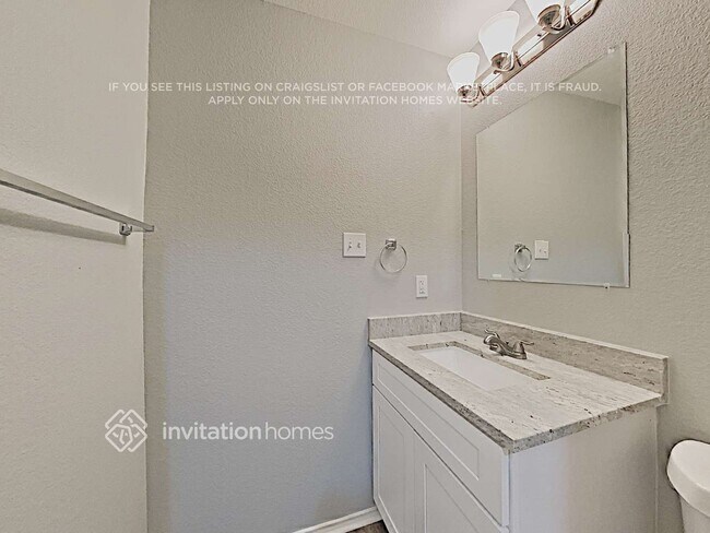 Building Photo - 512 Bretts Way