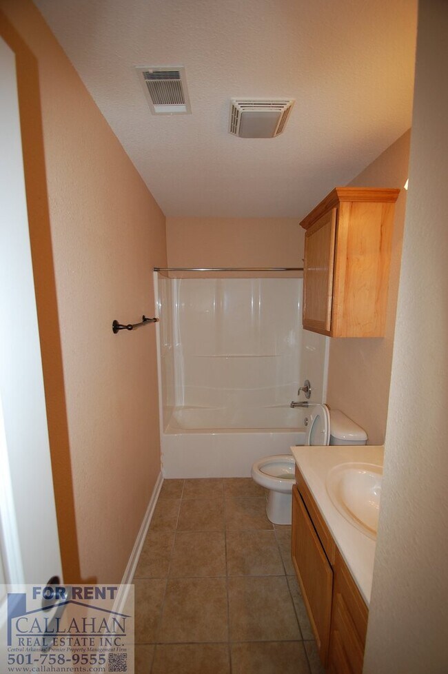 Building Photo - Jacksonville 3 Bedroom