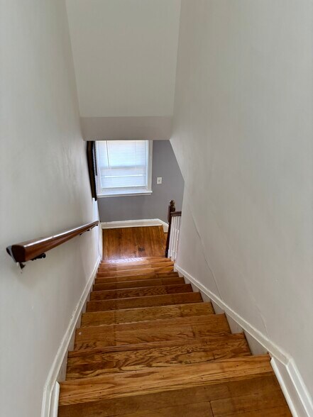 Building Photo - 4514 Saint Georges Ave