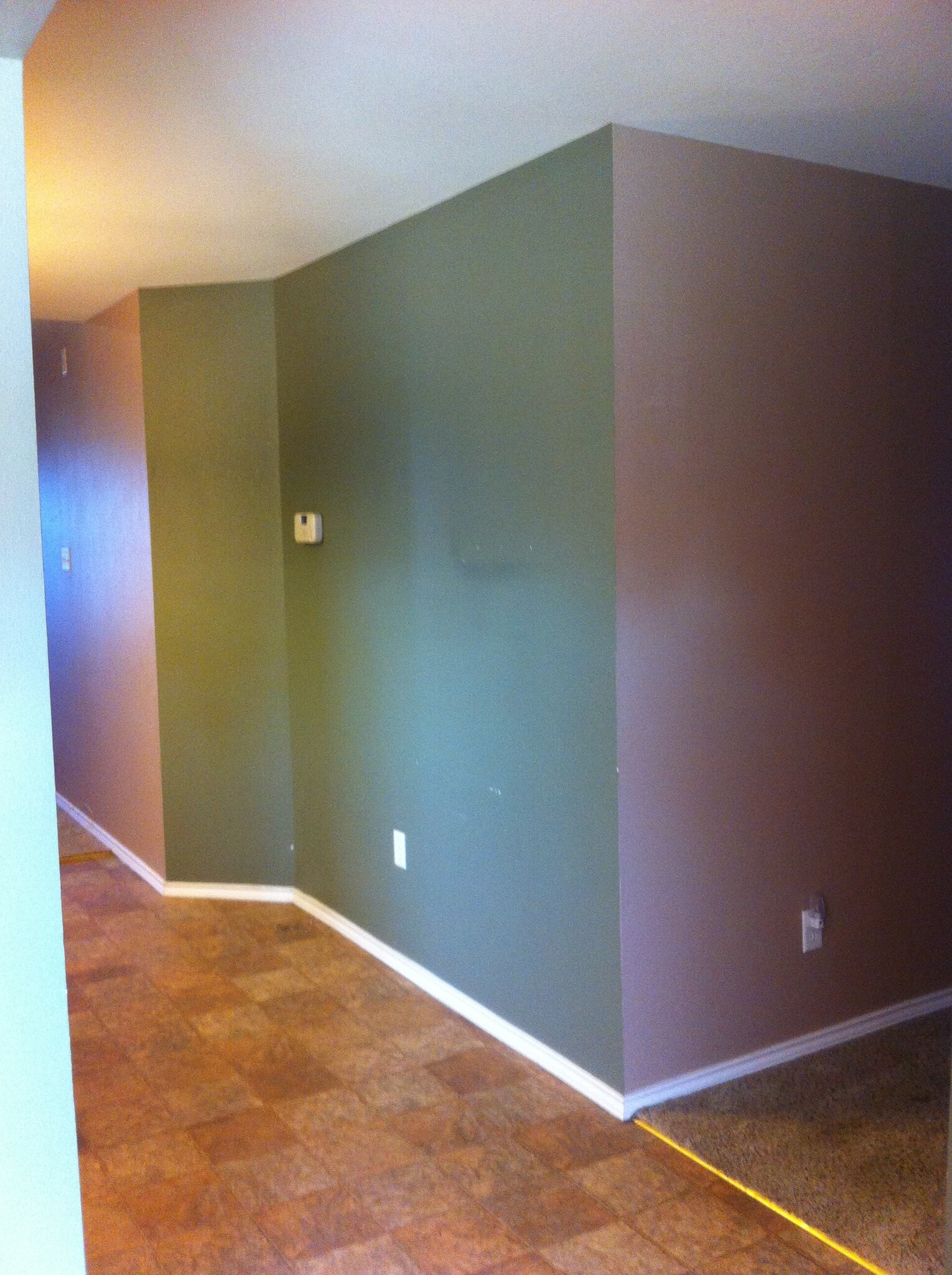 Building Photo - 2215 Sumac Dr