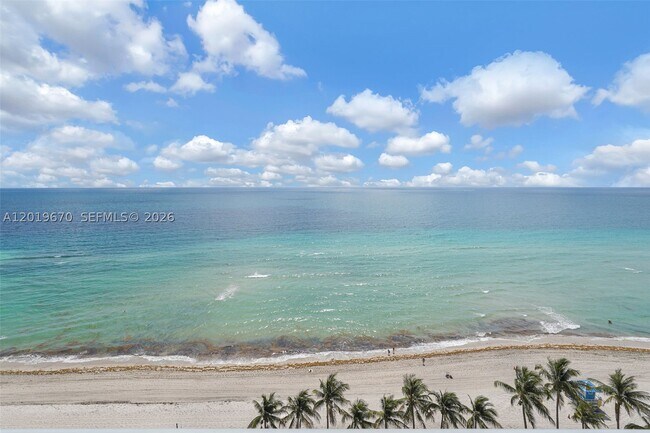 Building Photo - 3001 S Ocean Dr