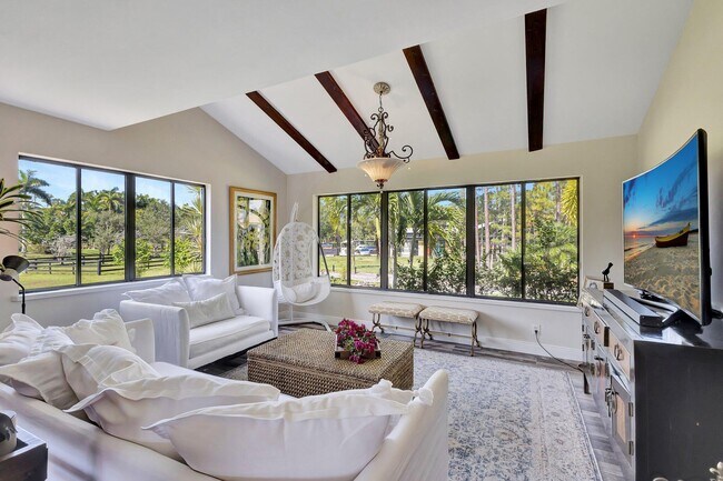 Building Photo - 5446 Reynolds Rd