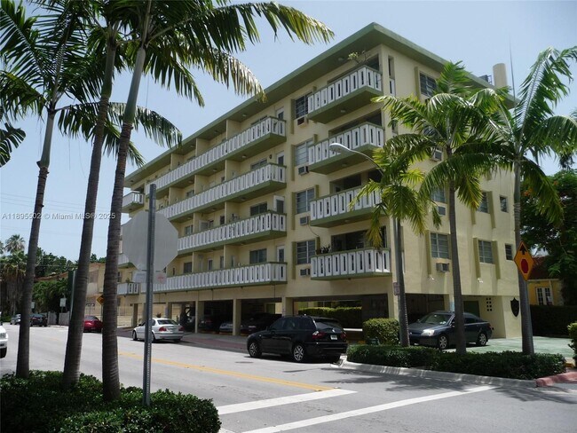 Building Photo - 851 Meridian Ave