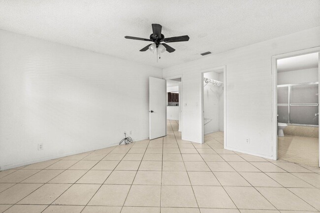 Building Photo - 9308 Ketay Cir