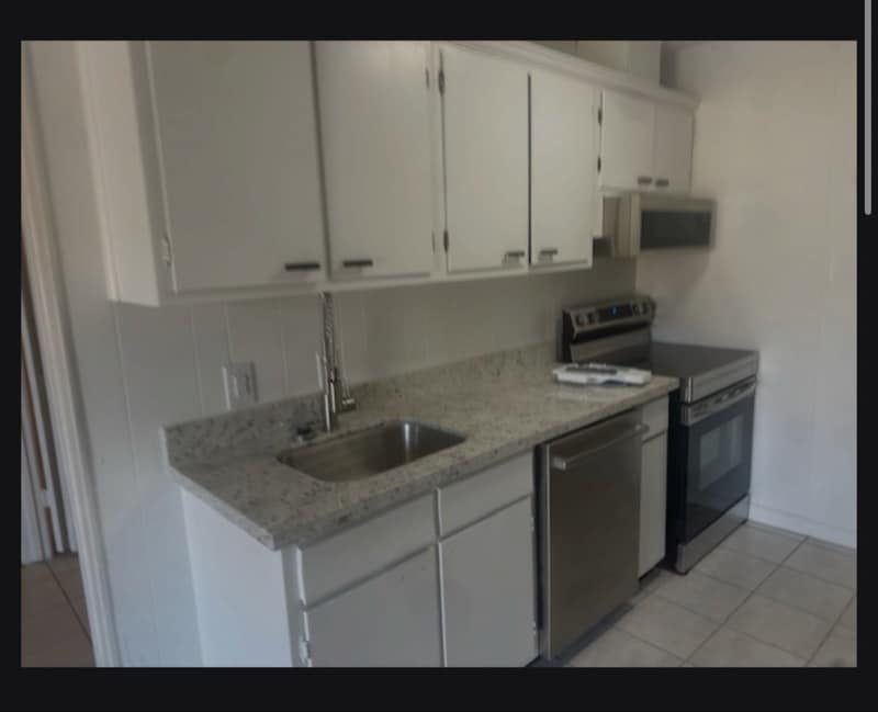 Building Photo - 6760 Prutzman Rd