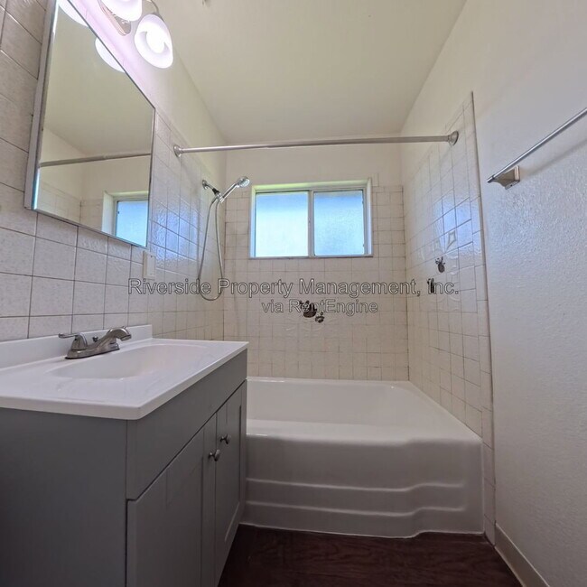 Building Photo - 4084 St George Pl