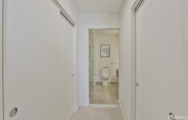 Building Photo - 451 Donahue St