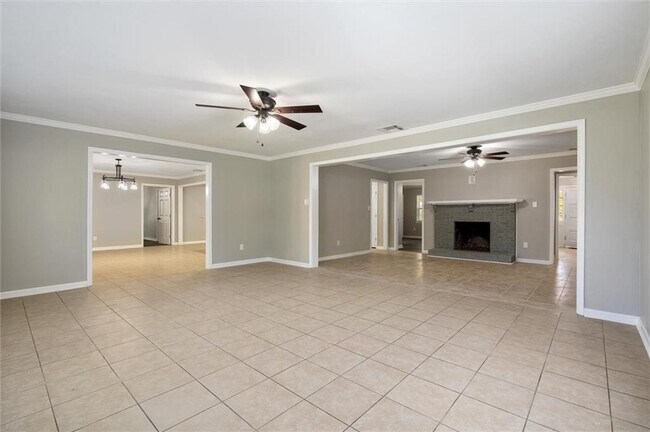 Building Photo - 3572 Leroy Stevens Rd