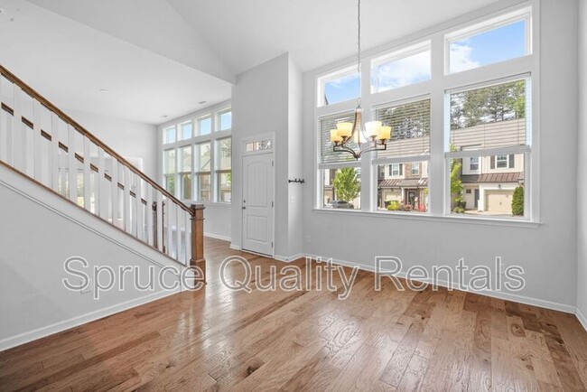 Building Photo - 1115 Beyer Pl