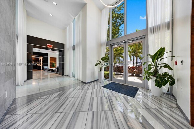 Building Photo - 7930 East Dr