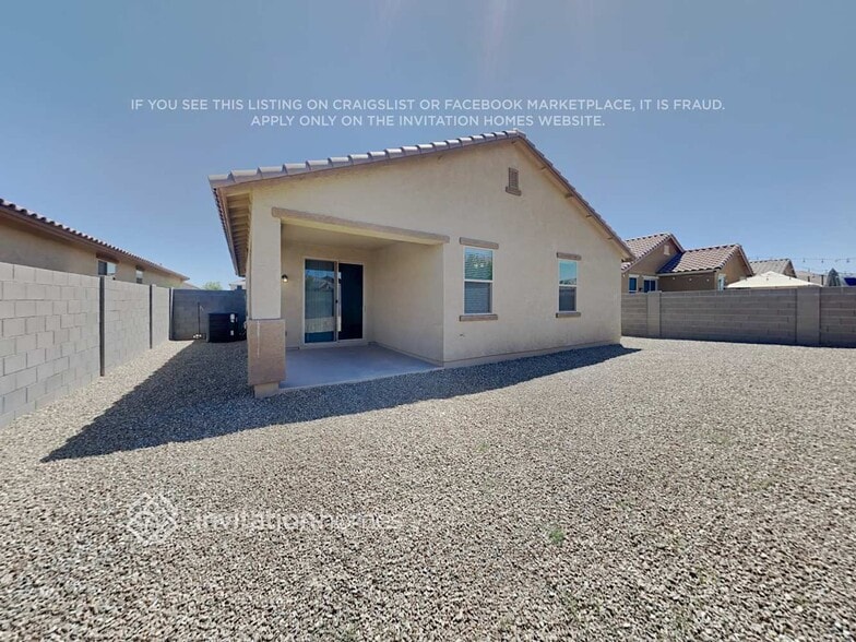 Building Photo - 18064 W Carlota Ln