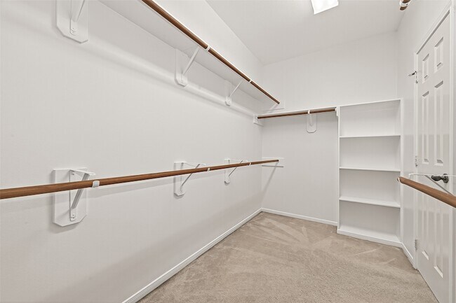 Building Photo - 24919 Spring Aspen Ct