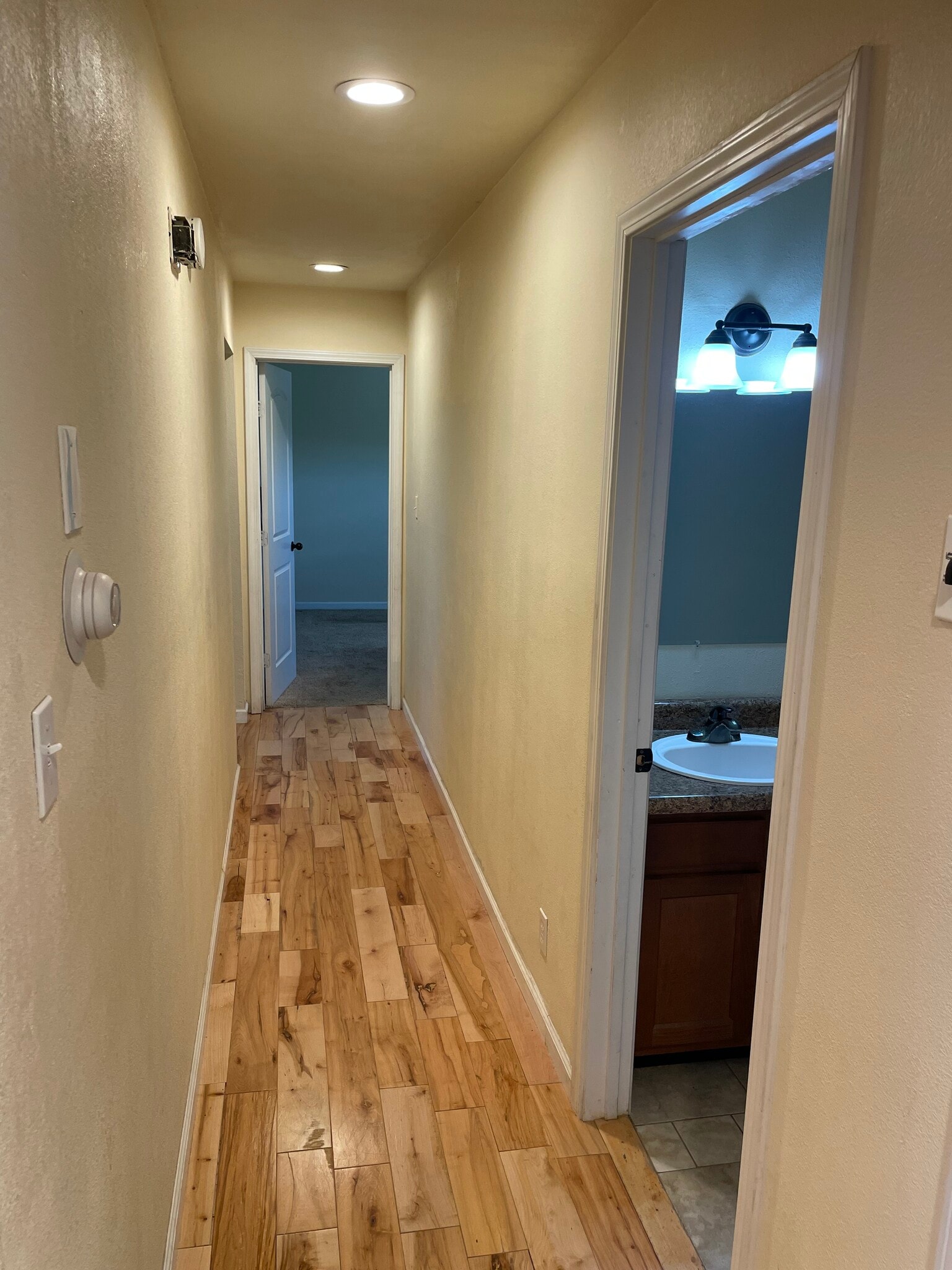 Building Photo - 1606 Pecan Cir