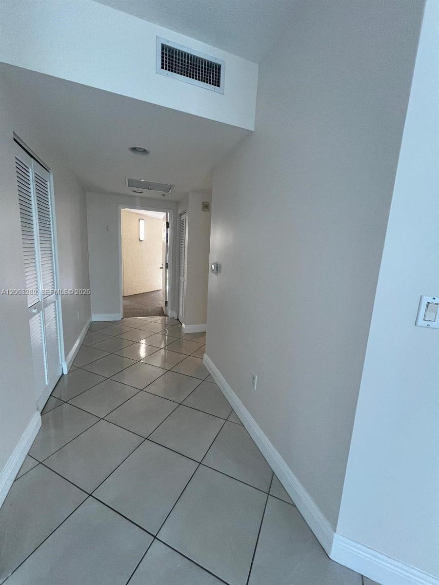 Building Photo - 7275 SW 90th Way