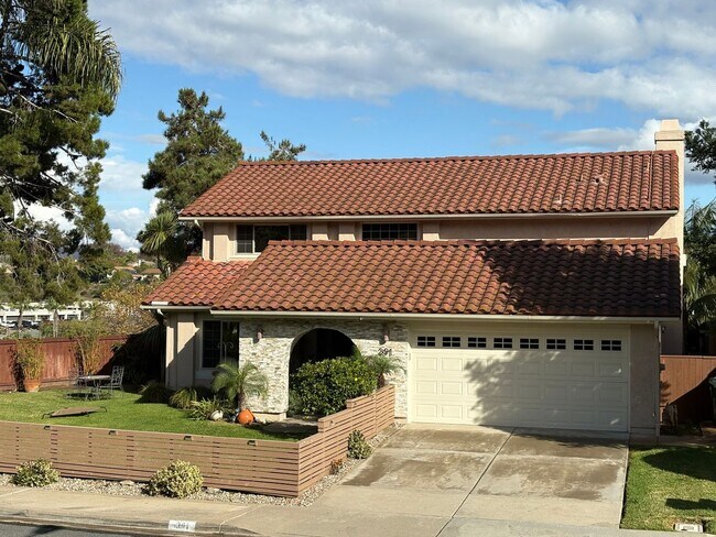 Primary Photo - Beautiful 4B/3BA Home in Encinitas!