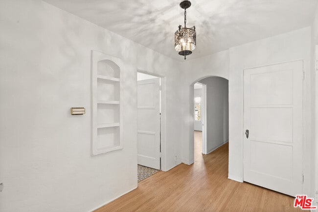 Building Photo - 2901 Angus St