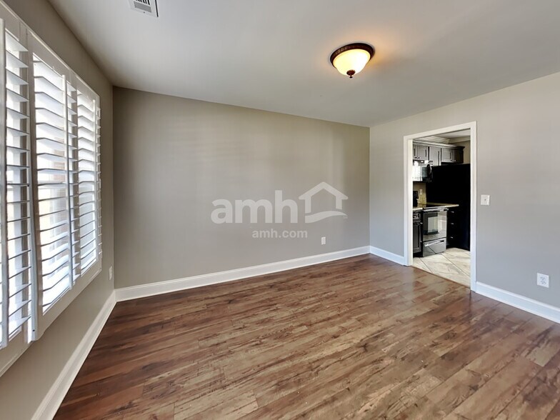 Building Photo - 3101 Canter Ct