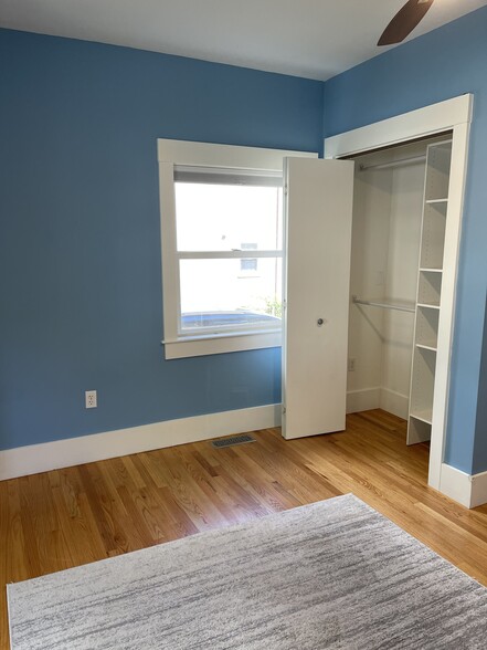 second bedroom - 12 Berkeley St