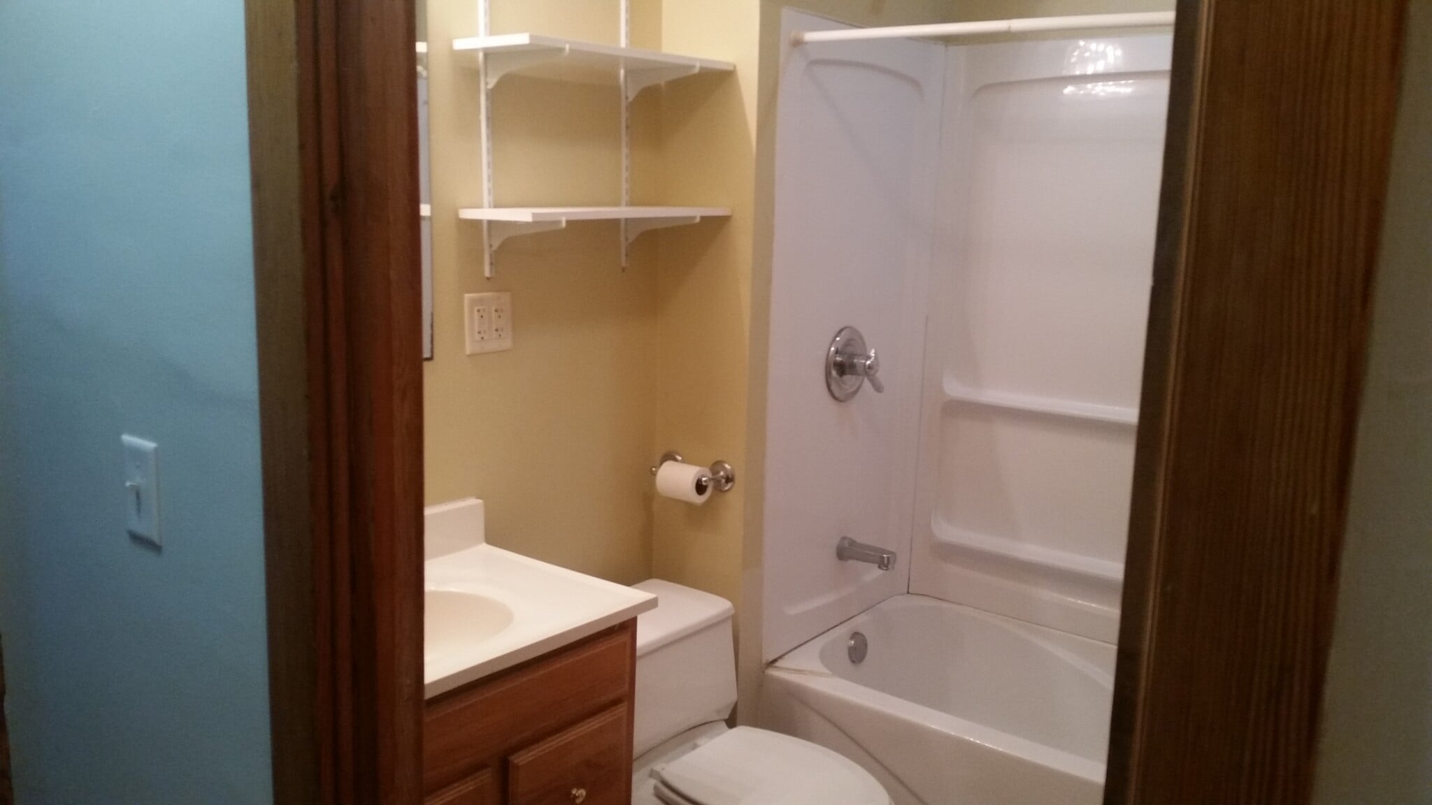 Bath - 122 West Arch Street