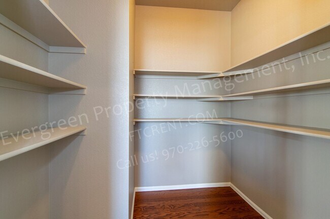 Building Photo - 6807 Grainery Rd