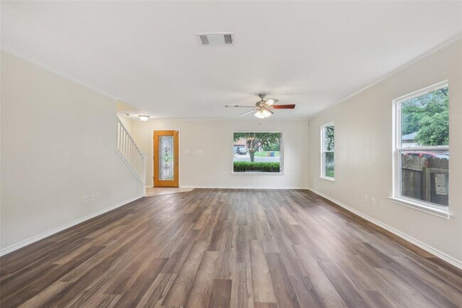 Building Photo - 8313 Steamline Cir
